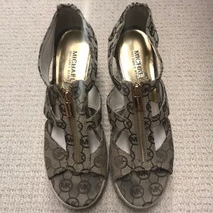 Michael kors wedges